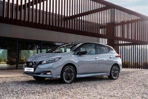 preview-928x522 Nissan Leaf 22