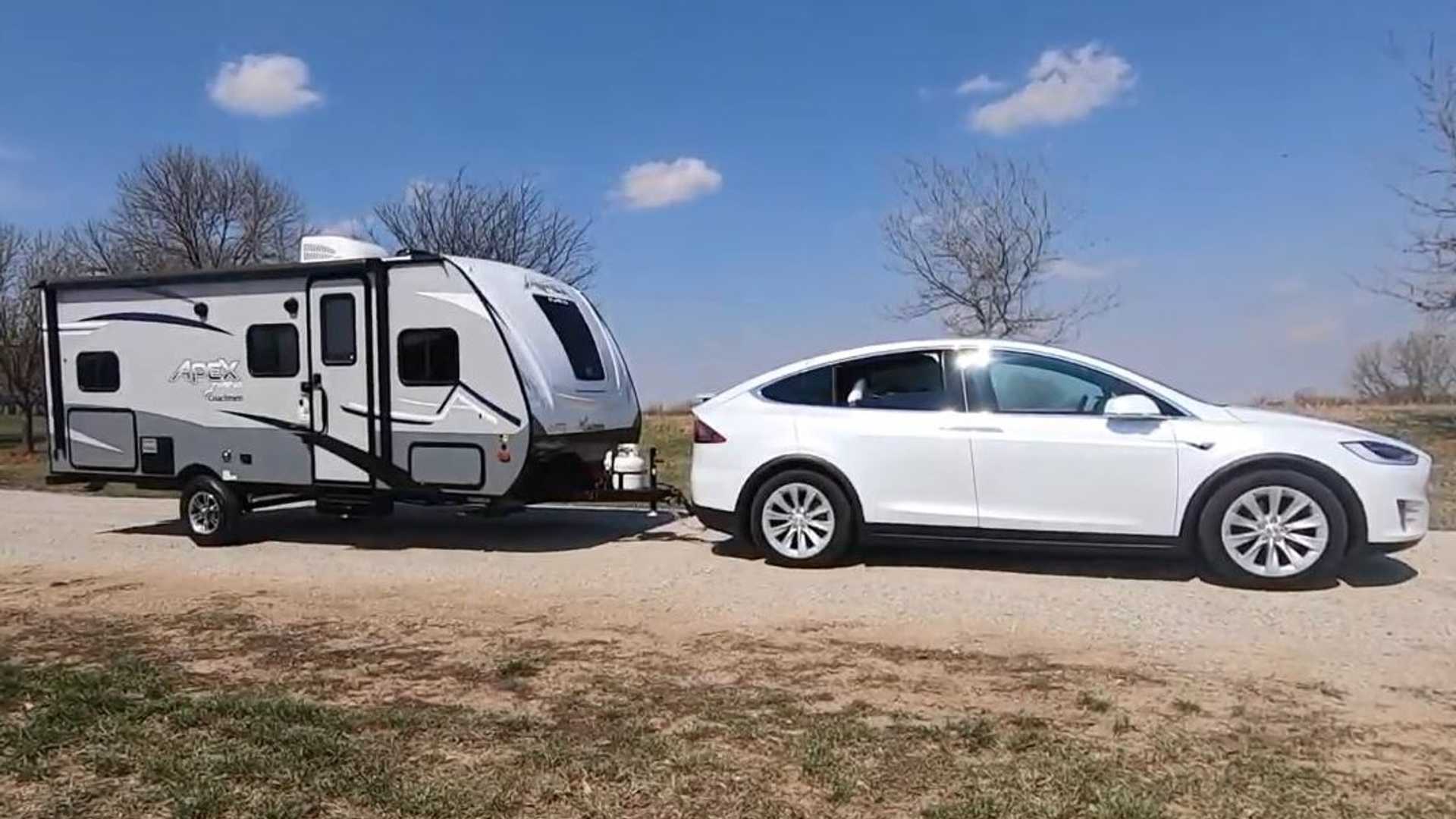 tesla mdoel x towing