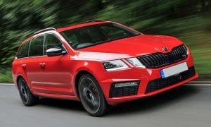 Skoda Octavia Auto in red