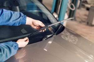 how to change your windscreen wipers blog