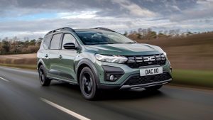 Dacia Jogger MPV in grey