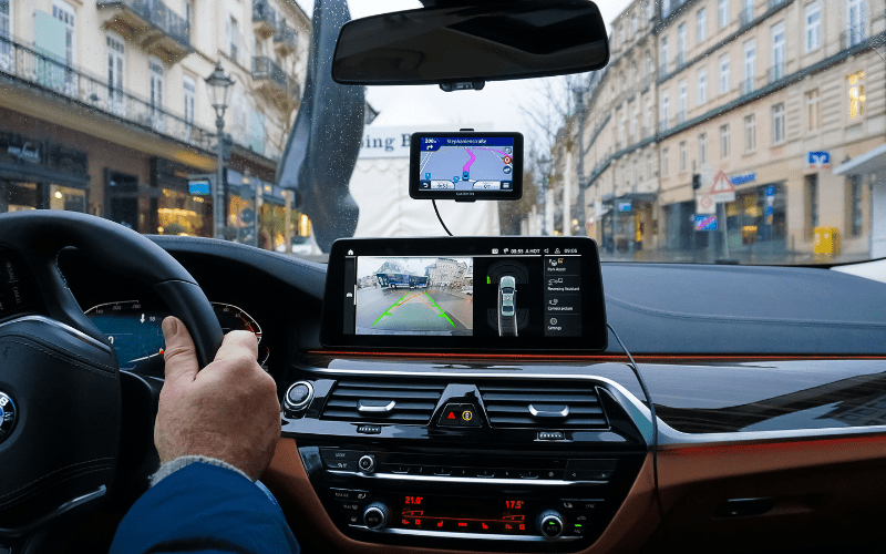 Most desirable new car features